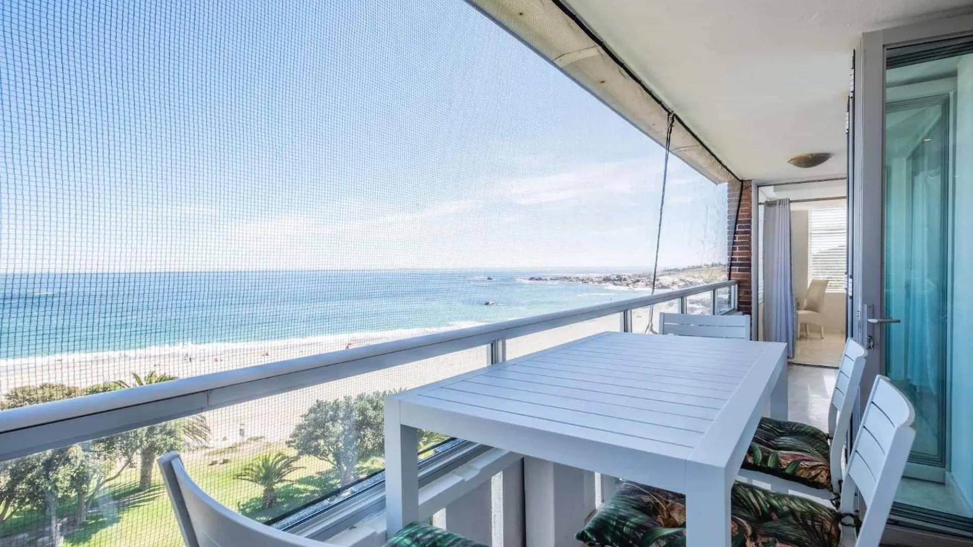 Ocean View Camps Bay 3Bed Apt Beach Vistas Cape Town